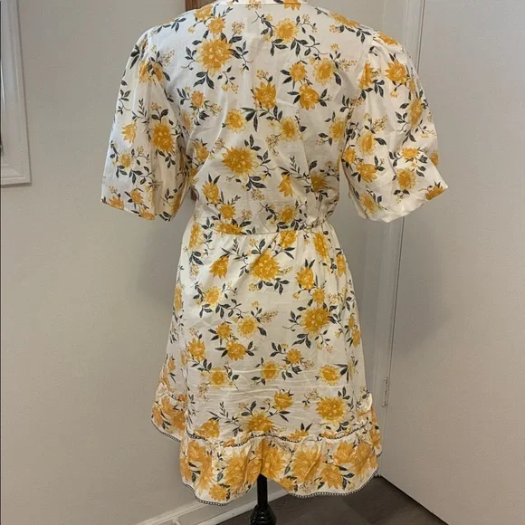 Joie Ruffled Dress Puff Sleeve Cotton Yellow Floral Belted with Pockets 12 - Picture 5 of 7